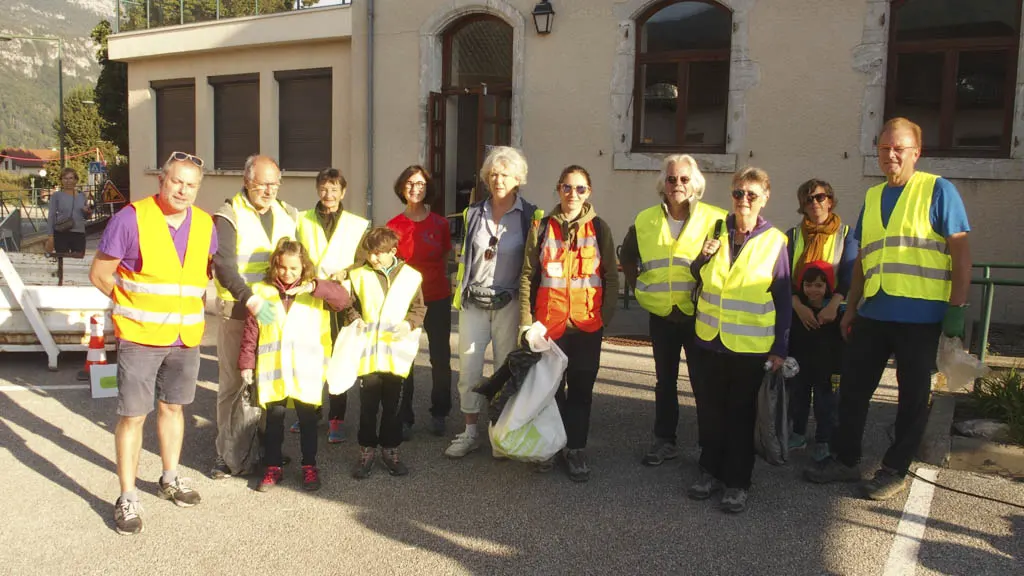 Journée mondiale de ramassage de nos déchets 2024