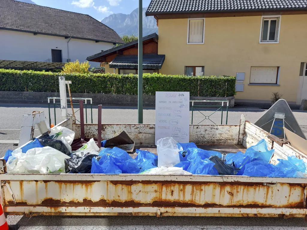 Journée mondiale de ramassage de nos déchets 2024