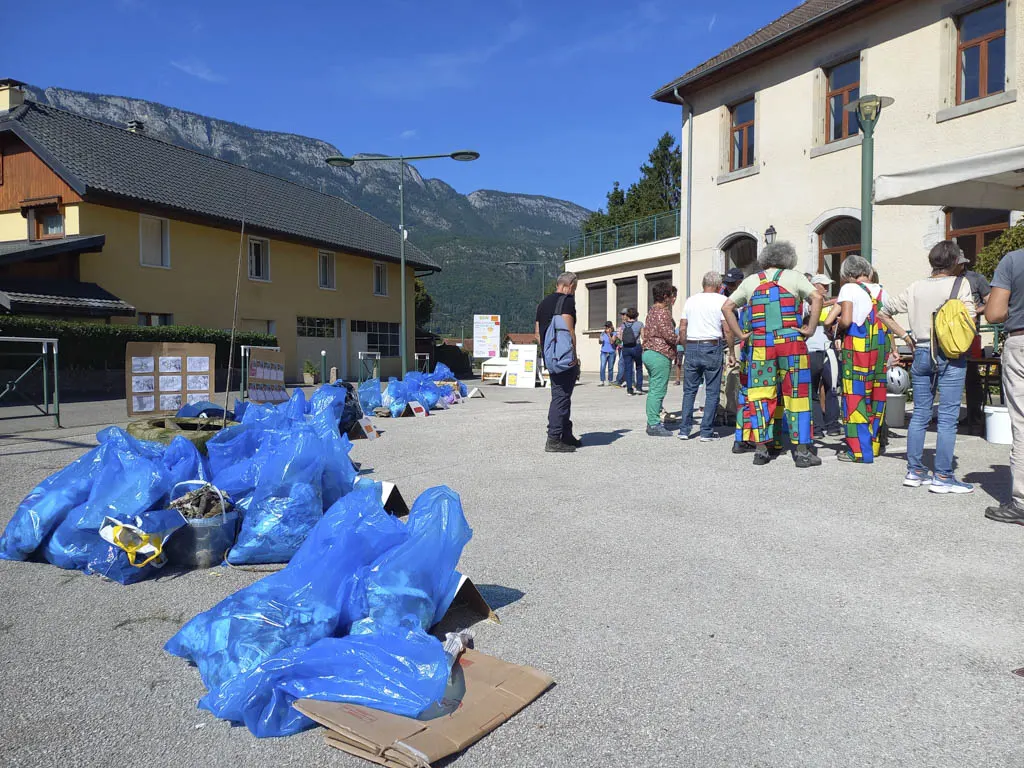 Journée mondiale de ramassage de nos déchets 2025